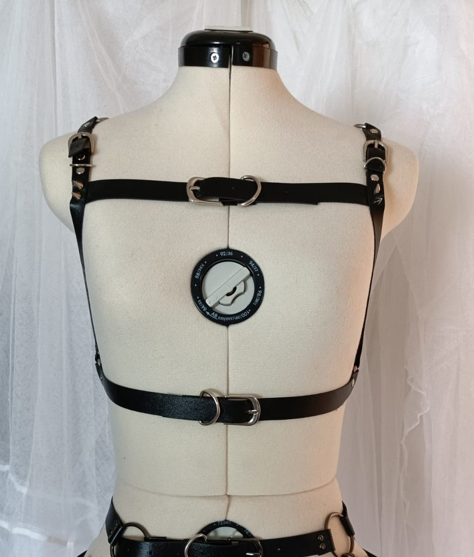 Debbie Top Harness