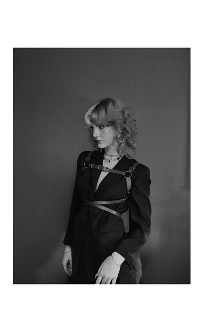 The ''Eros'' harness top.