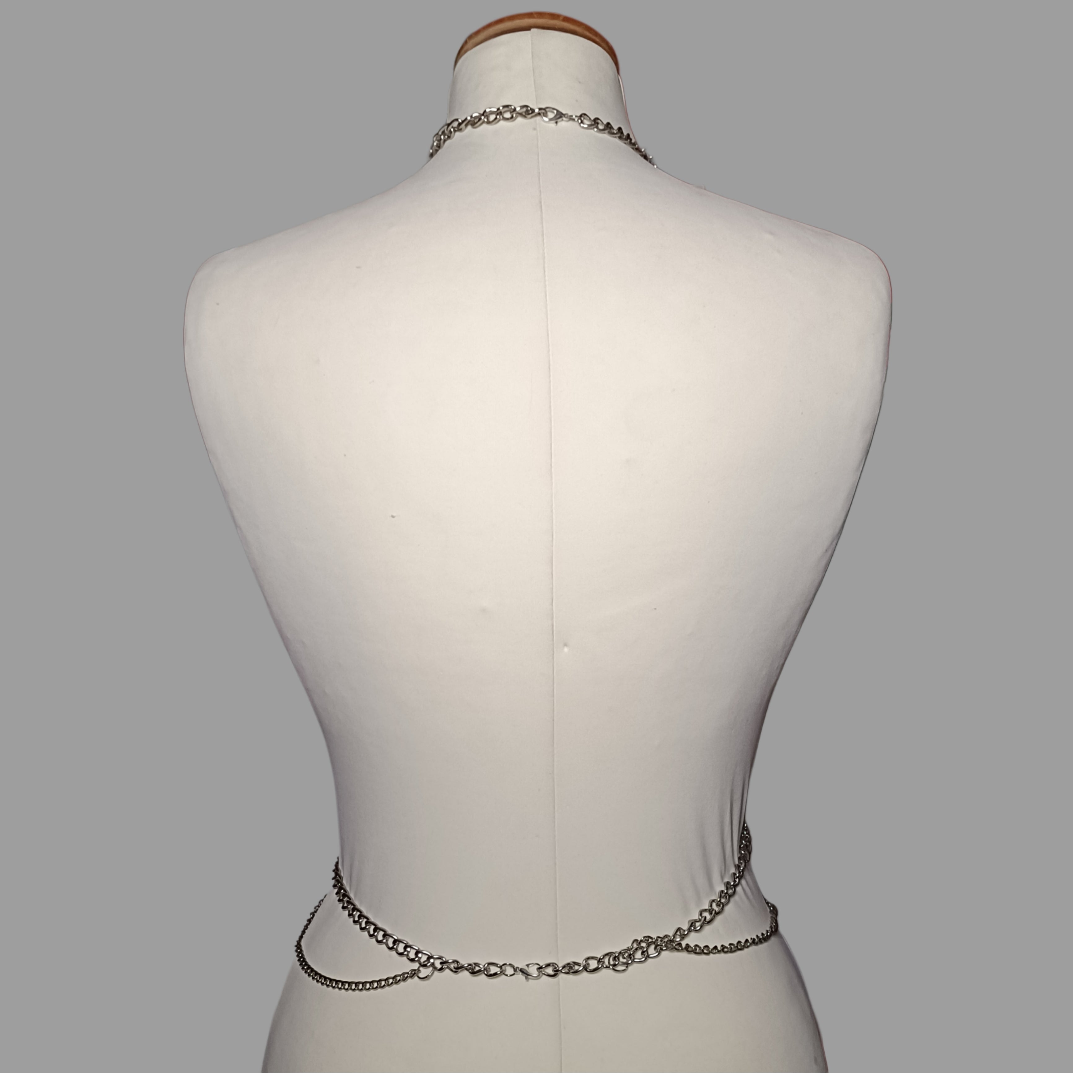 The Amalthea chain top.